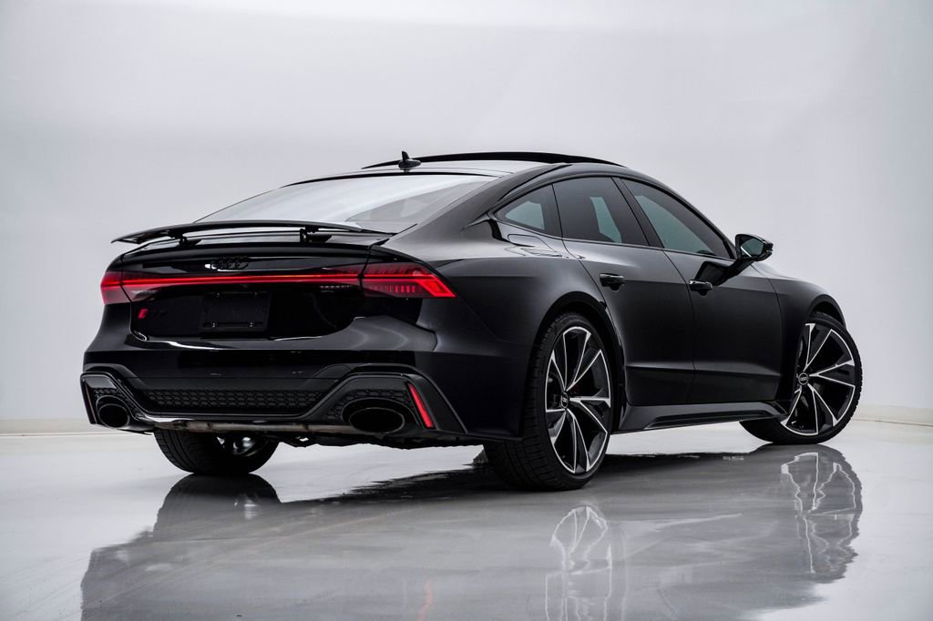 Used 2023 Audi RS 7 Sportback image 9