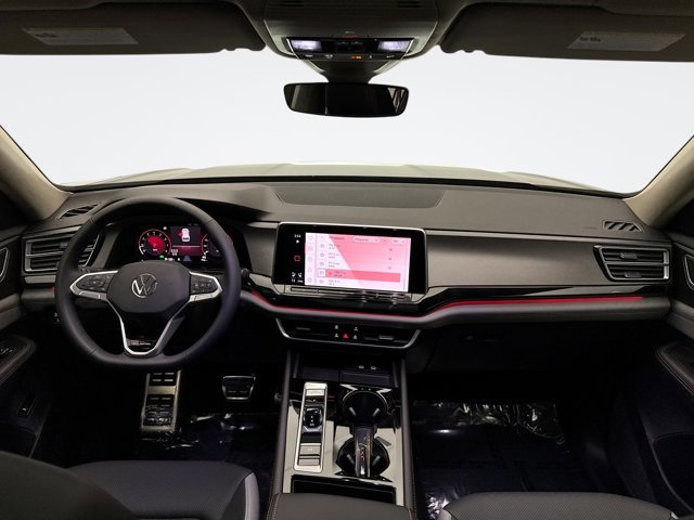 Used 2024 Volkswagen Atlas Peak Edition SE image 14