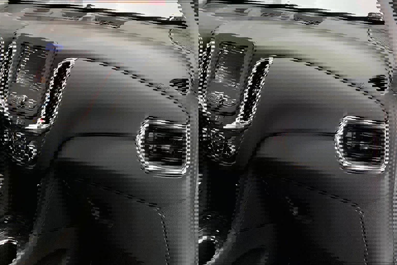 Used 2023 Chevrolet Equinox LT AWD/4WD image 20