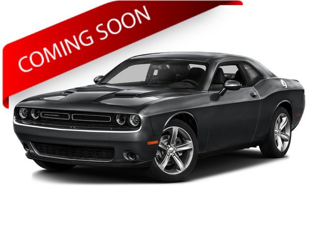 Used 2017 Dodge Challenger SXT Plus RWD image 1