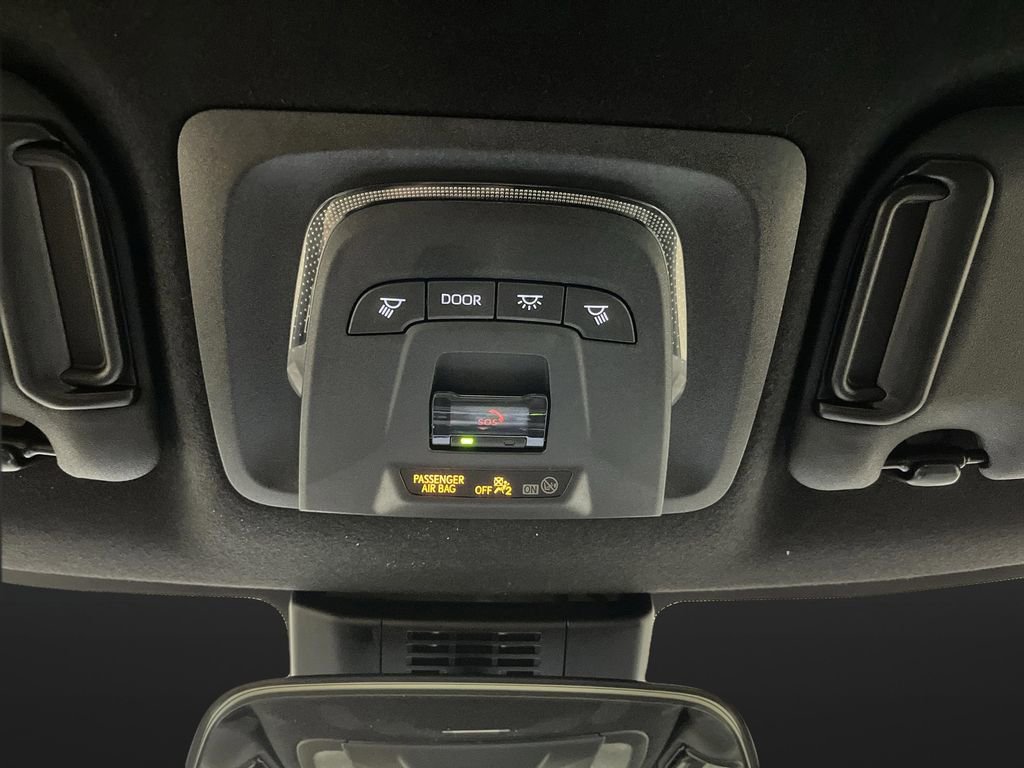 Used 2024 Toyota Corolla XSE image 25