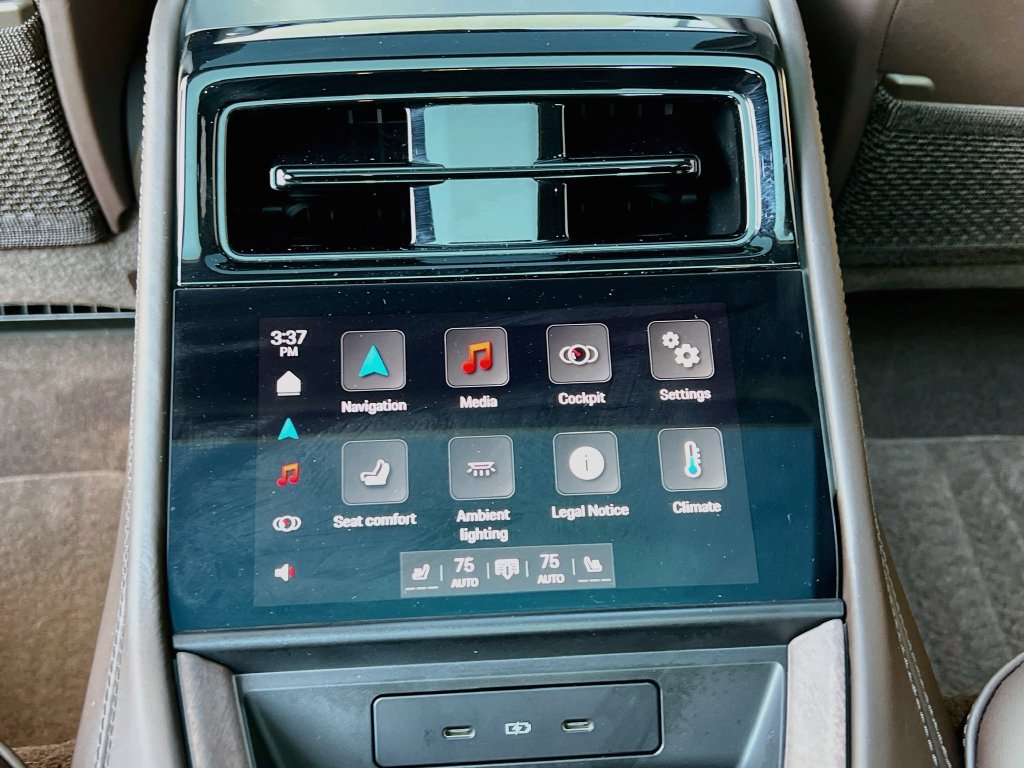Certified 2025 Porsche Panamera 4S AWD/4WD image 28
