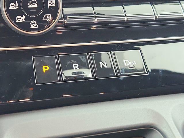 New 2026 Nissan Armada SL w/ Captain's Chari Seat Package image 37