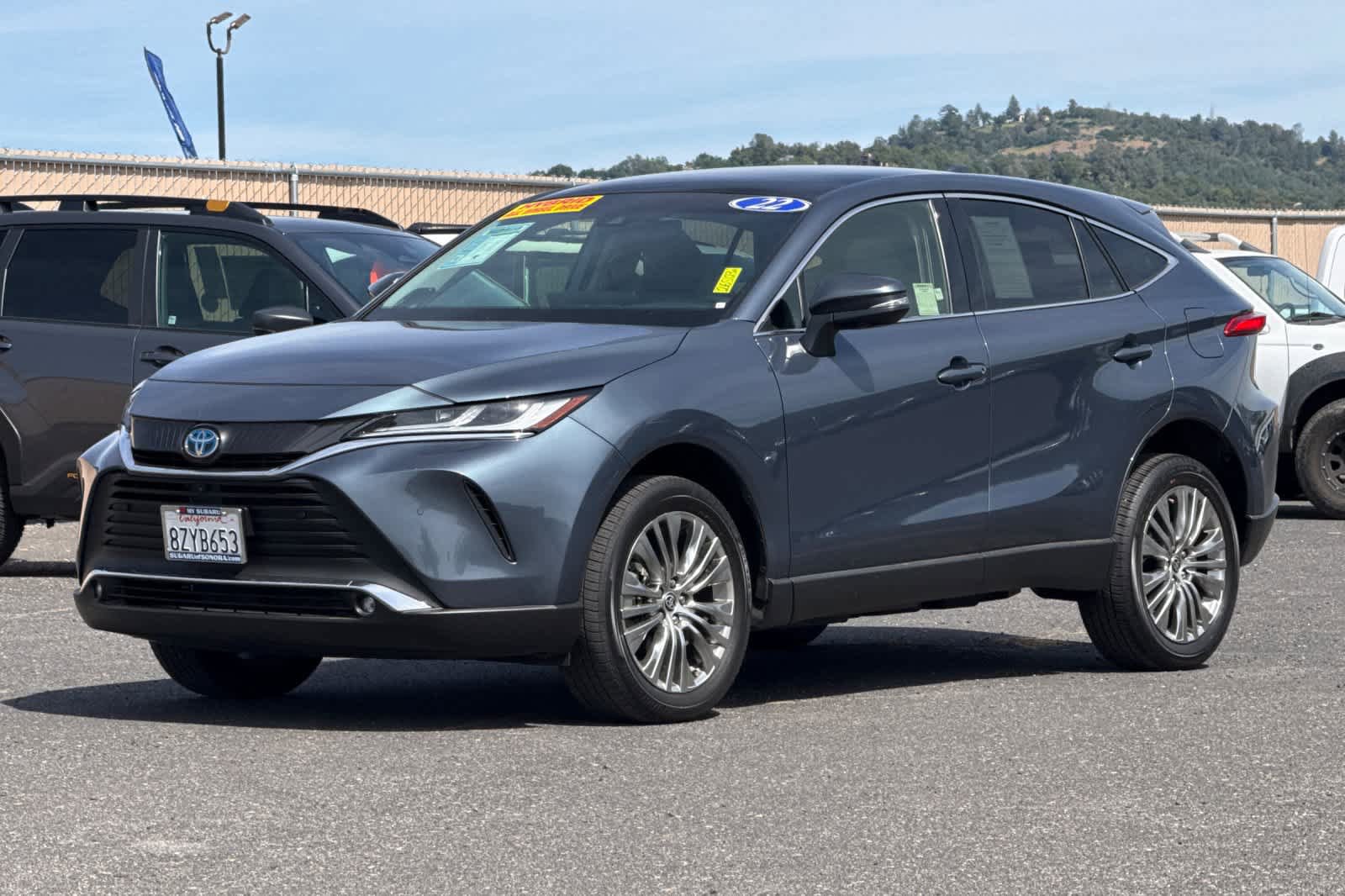 Used 2022 Toyota Venza Limited AWD/4WD image 7