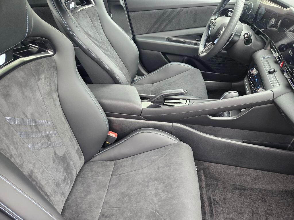 New 2026 Hyundai Elantra N FWD image 28
