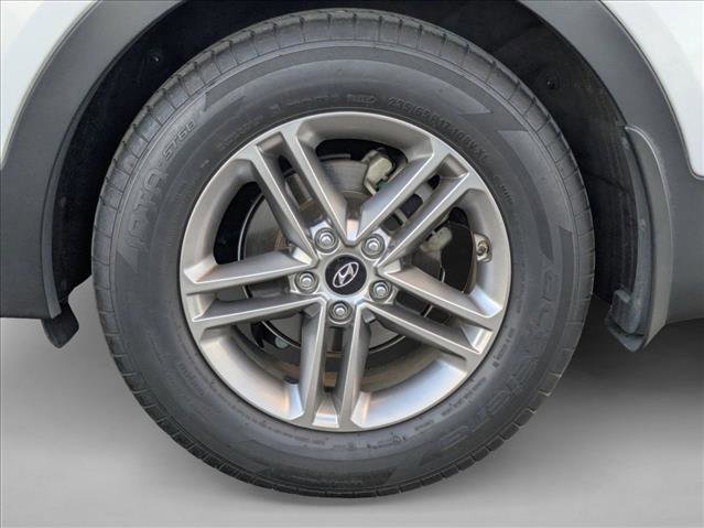 Used 2018 Hyundai Santa Fe Sport w/ 2.4L Value Package 02 image 16