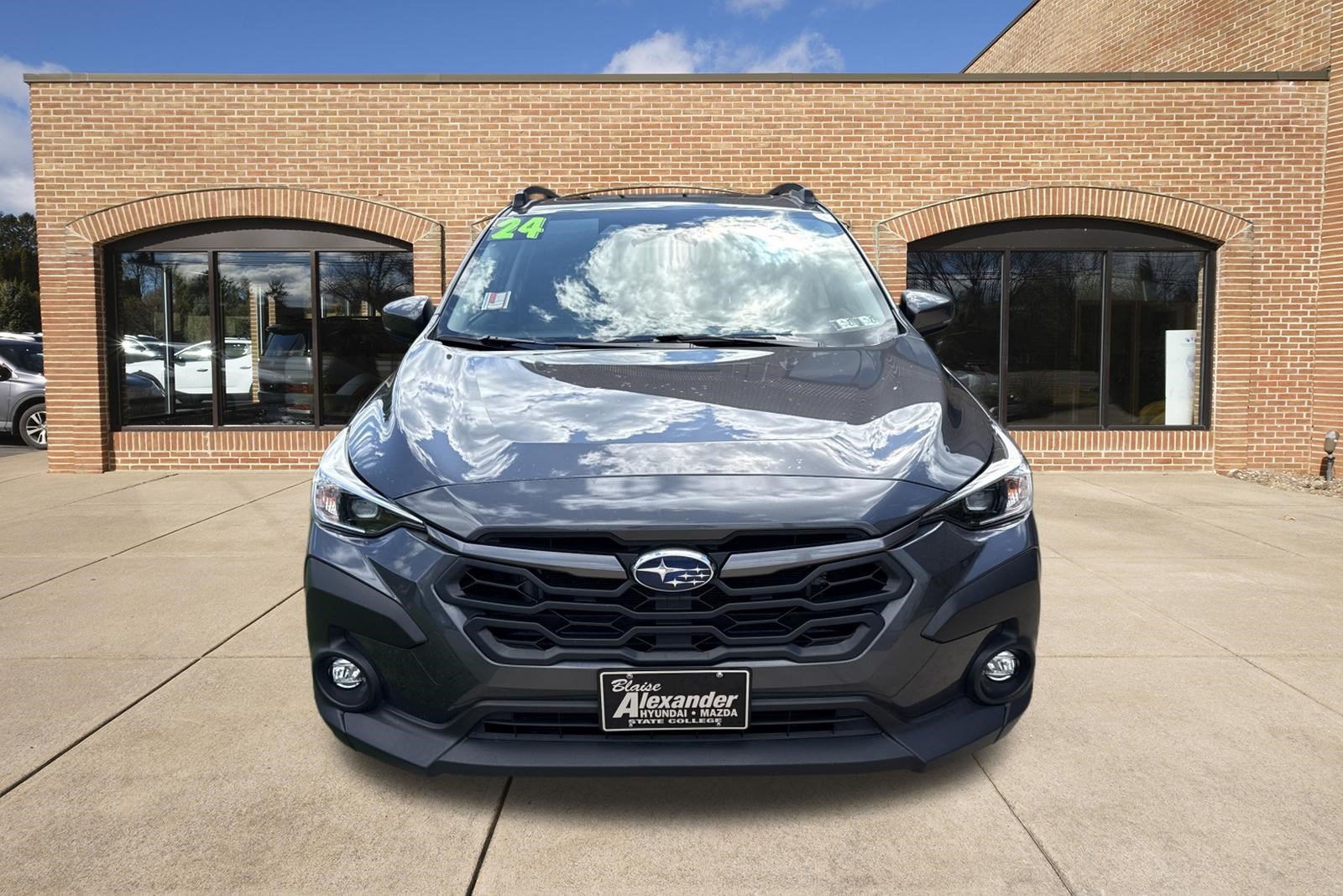 Used 2024 Subaru Crosstrek 2.0i Premium AWD/4WD image 9