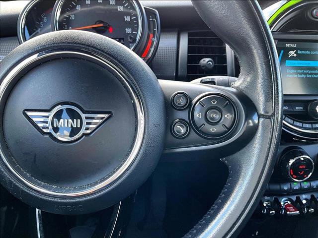 Used 2021 MINI Cooper 4-Door Hardtop image 21