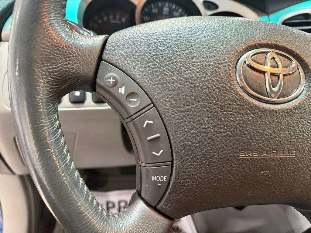 Used 2006 Toyota Highlander Limited AWD/4WD image 23