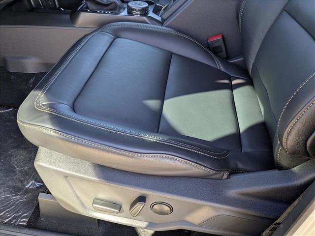 New 2026 Ford Bronco Badlands image 4