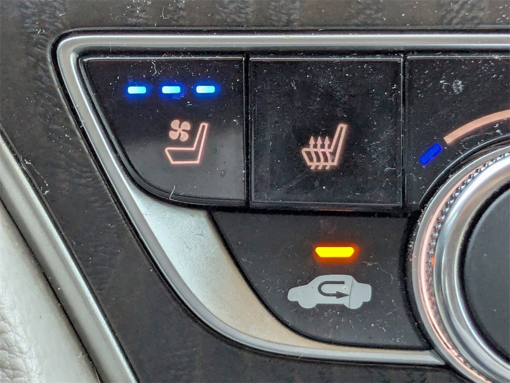 Used 2020 Honda Accord Touring image 28