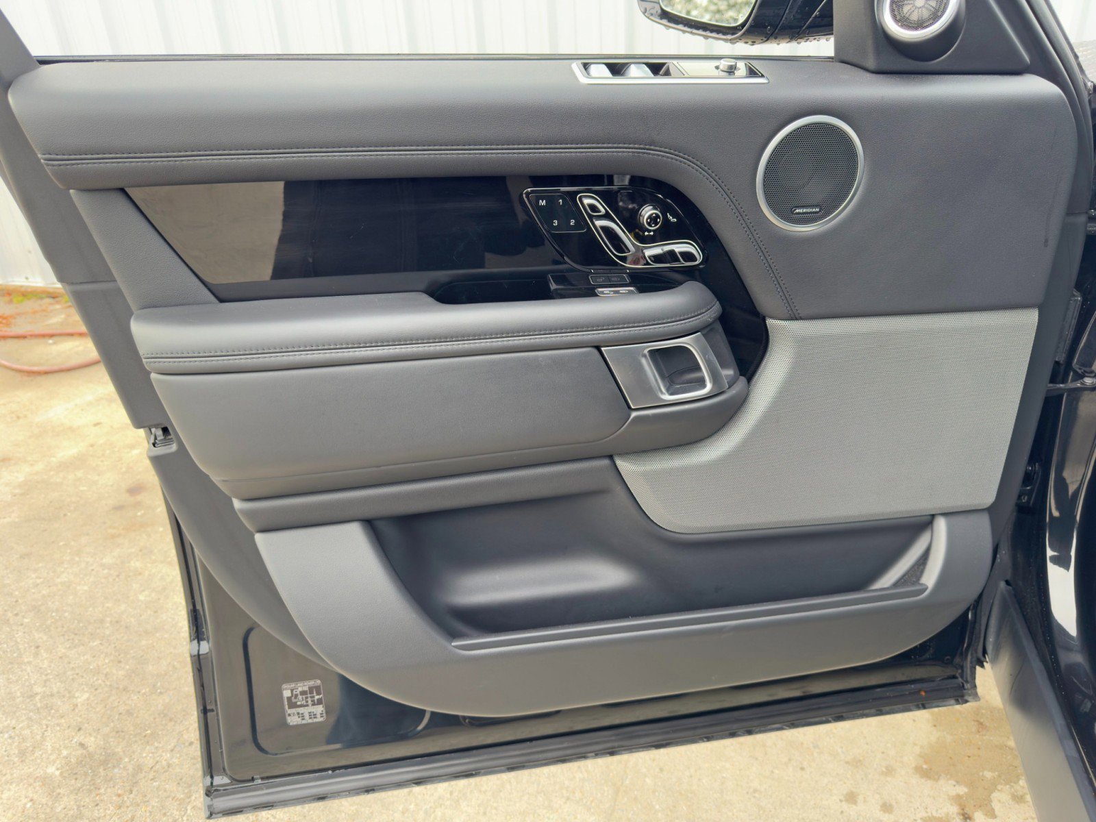 Used 2020 Land Rover Range Rover HSE image 49