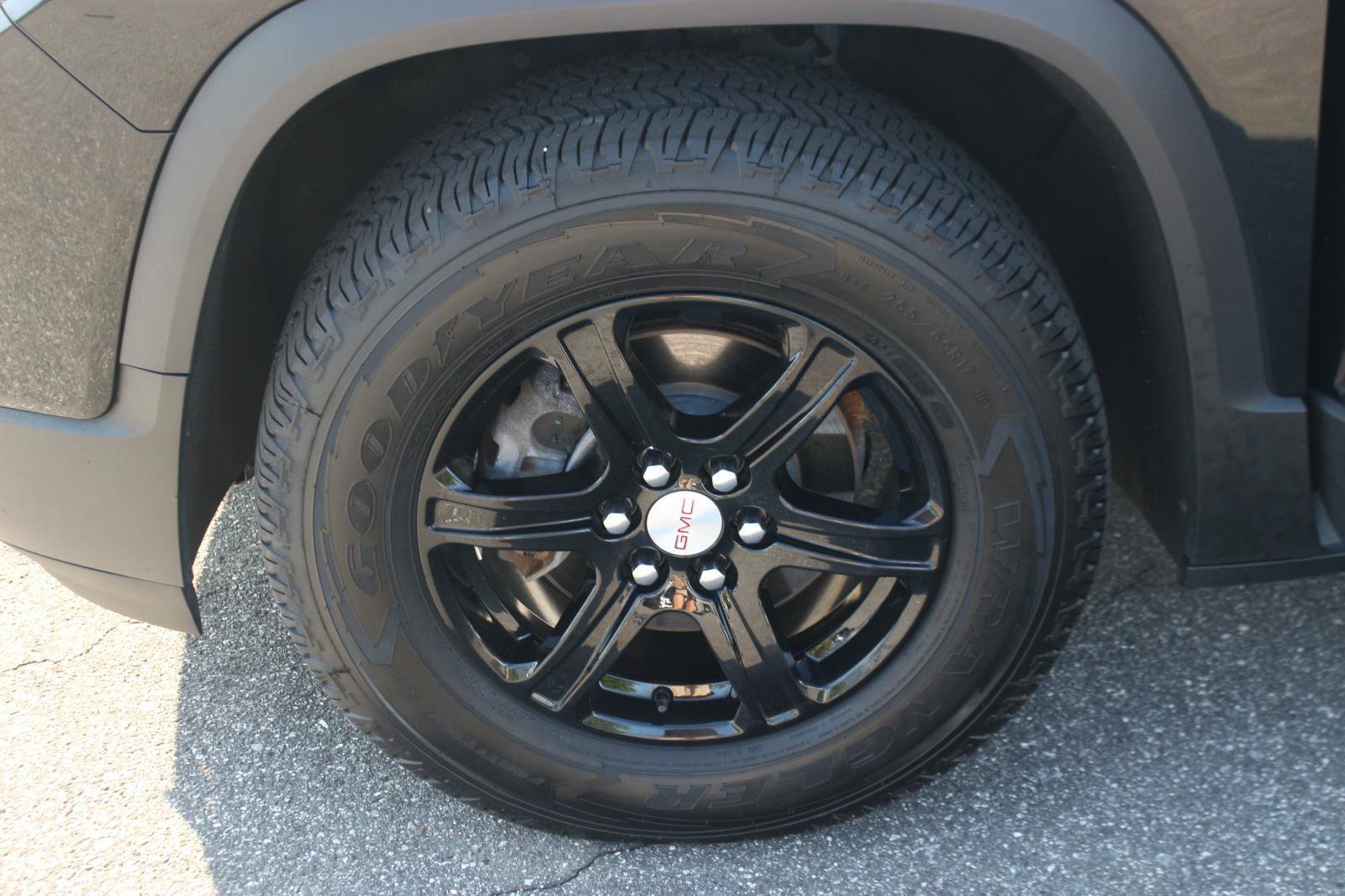 Used 2023 GMC Acadia AT4 AWD/4WD image 44
