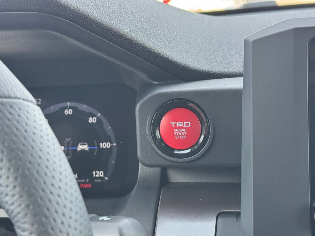 New 2025 Toyota Tacoma TRD Off-Road image 5