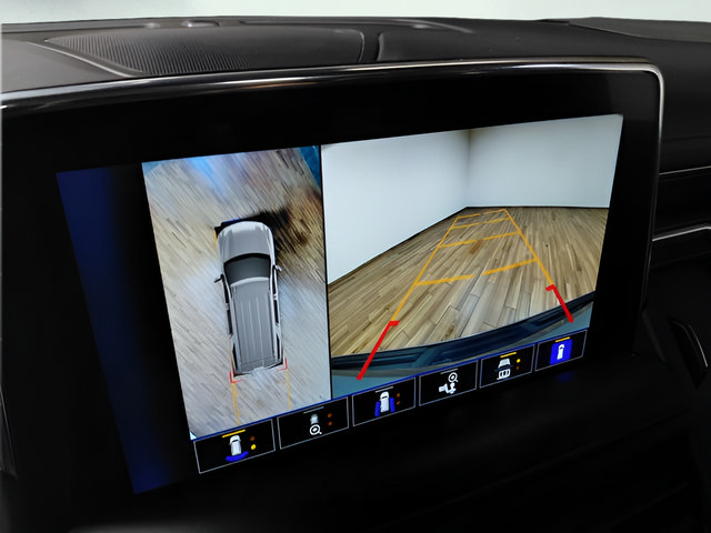 Certified 2023 Chevrolet Suburban High Country w/ Max Trailering Package AWD/4WD image 11