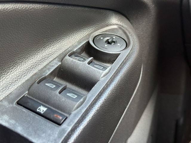 Used 2014 Ford Escape SE w/ Equipment Group 201A FWD image 22