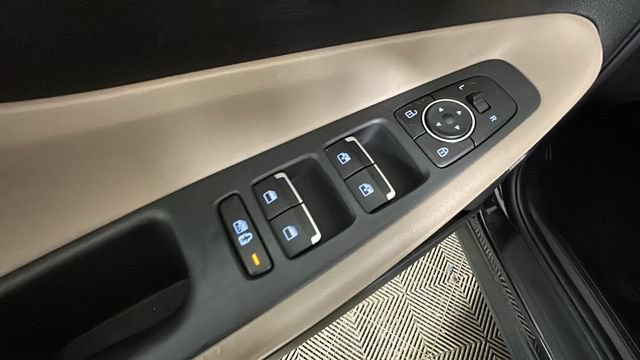 Certified 2023 Hyundai Santa Fe SEL AWD/4WD image 10