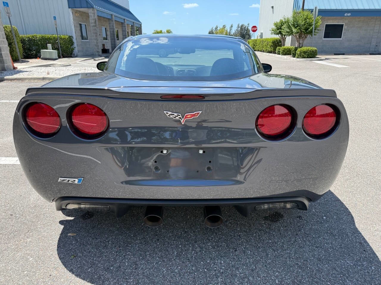 Used 2009 Chevrolet Corvette ZR1 w/ Preferred Equipment Group RWD image 7
