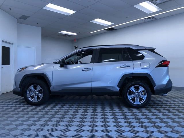 Certified 2025 Toyota RAV4 LE AWD/4WD image 11