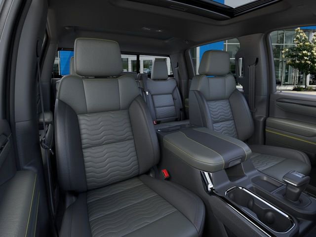 New 2026 Chevrolet Silverado 1500 ZR2 w/ Dark Appearance Package image 16