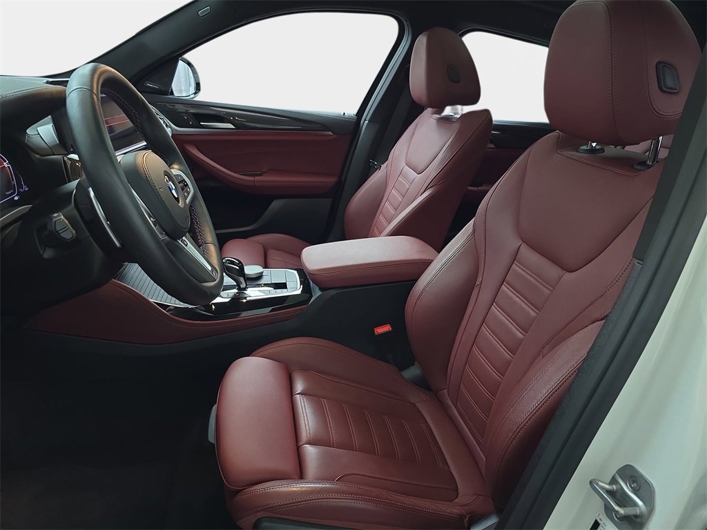 Used 2025 BMW X4 M40i w/ Premium Package image 18