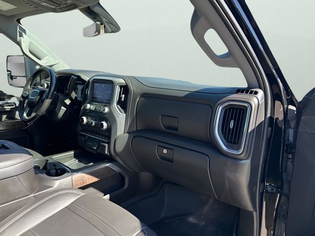 Used 2021 GMC Sierra 2500 Denali w/ Denali Ultimate Package image 14