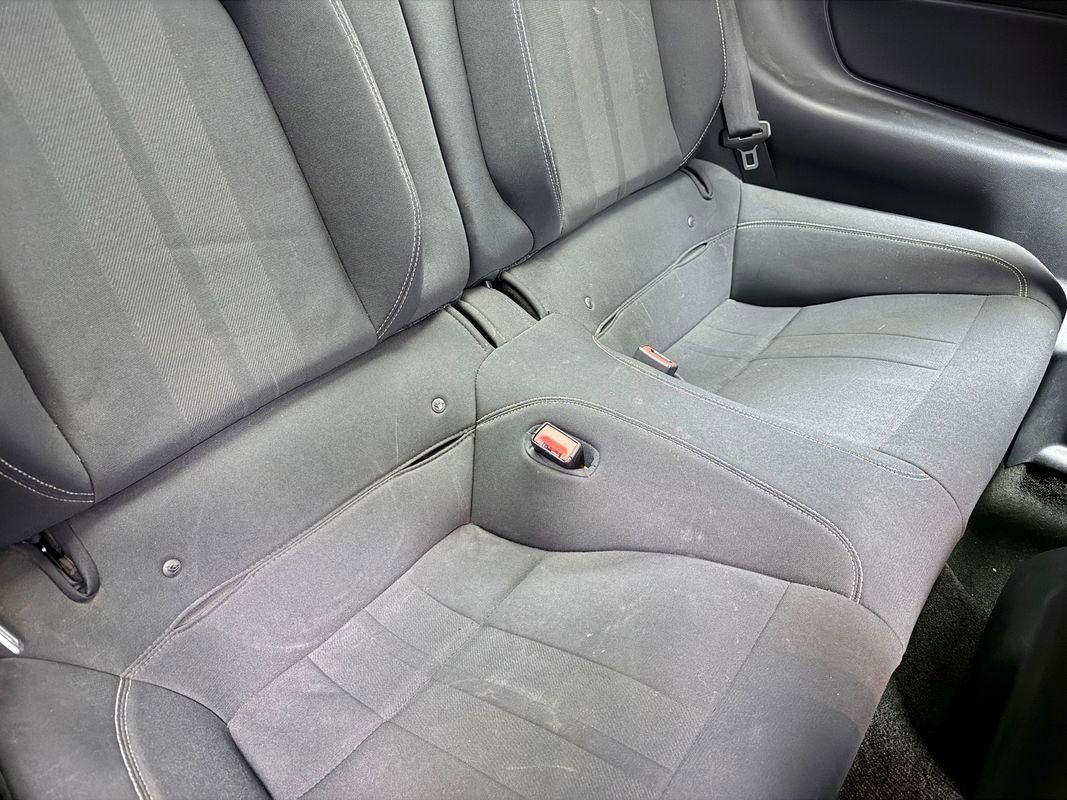 Used 2018 Ford Mustang GT RWD image 14