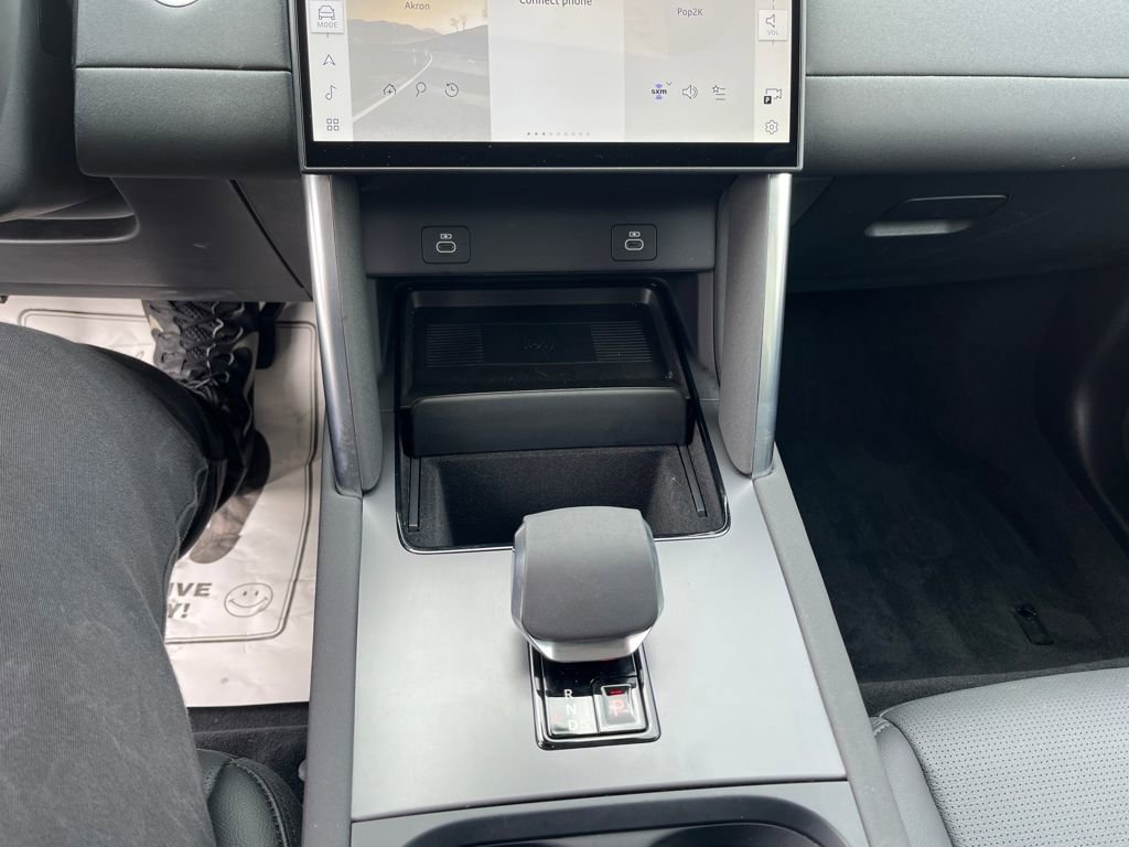 Used 2025 Land Rover Discovery Sport S image 20