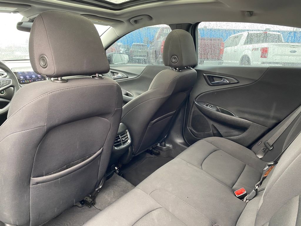 Used 2021 Chevrolet Malibu LT image 13