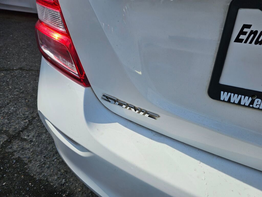 Used 2019 Chevrolet Sonic Premier image 18