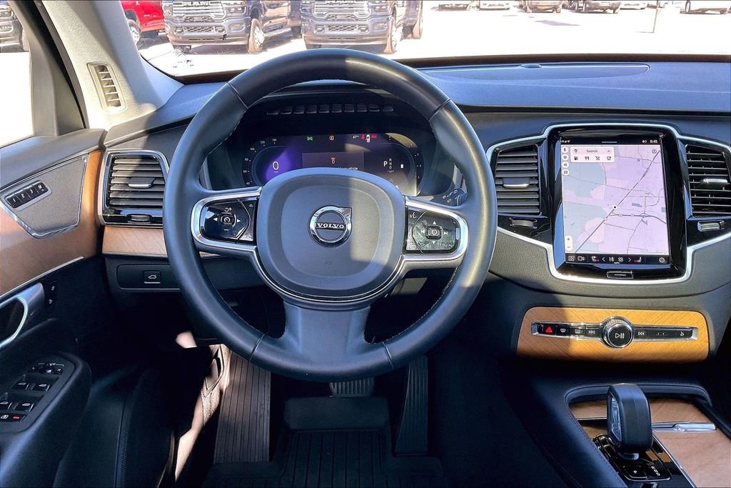 Used 2024 Volvo XC90 B6 Plus w/ Protection Package Premier image 5