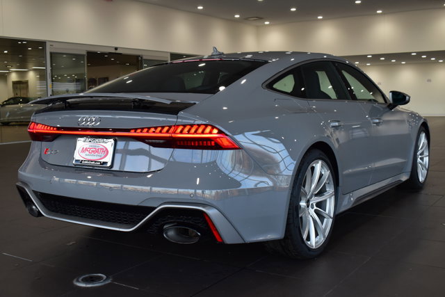 Used 2025 Audi RS 7 Performance AWD/4WD image 11