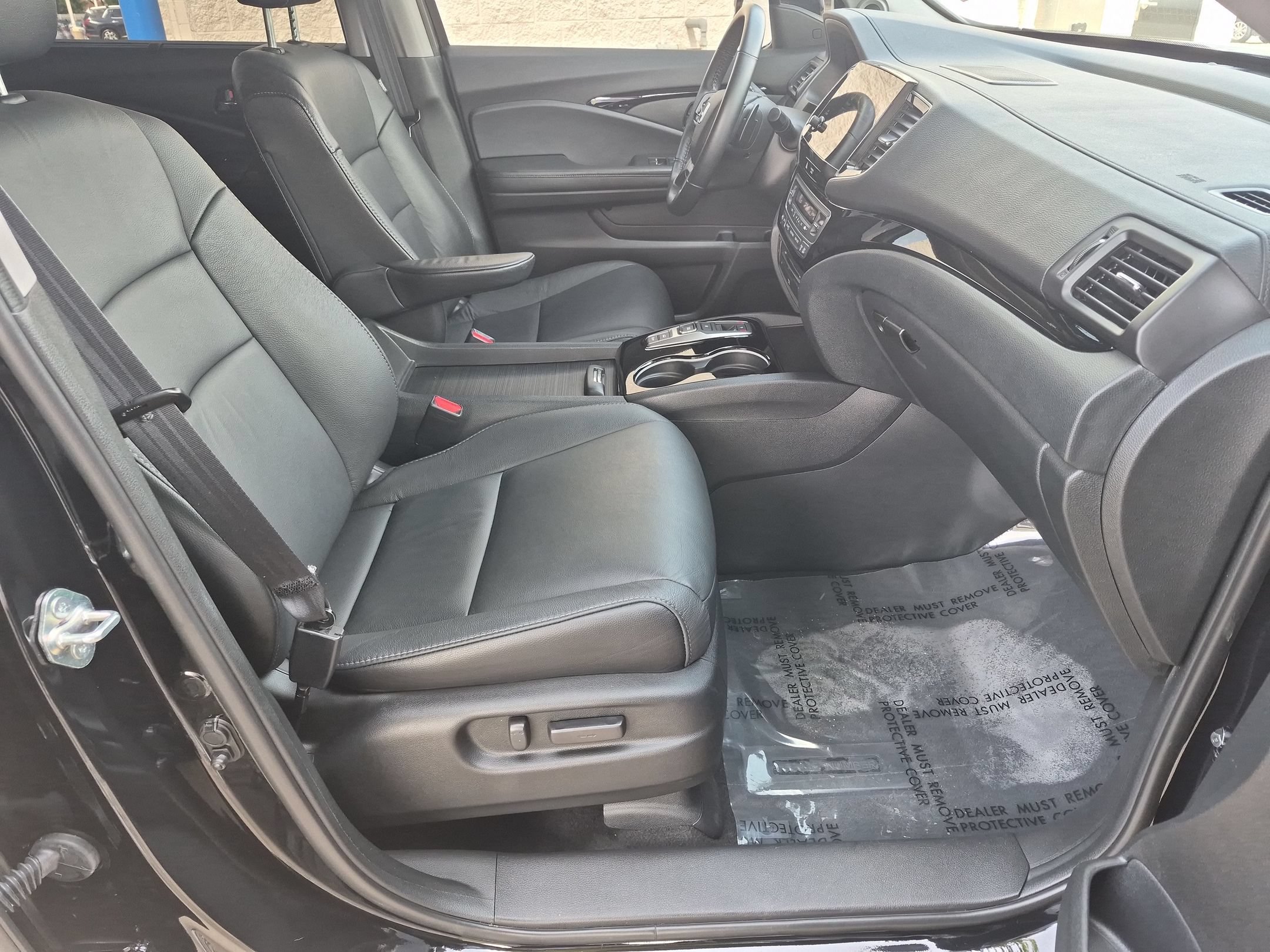 Certified 2022 Honda Pilot Touring image 35