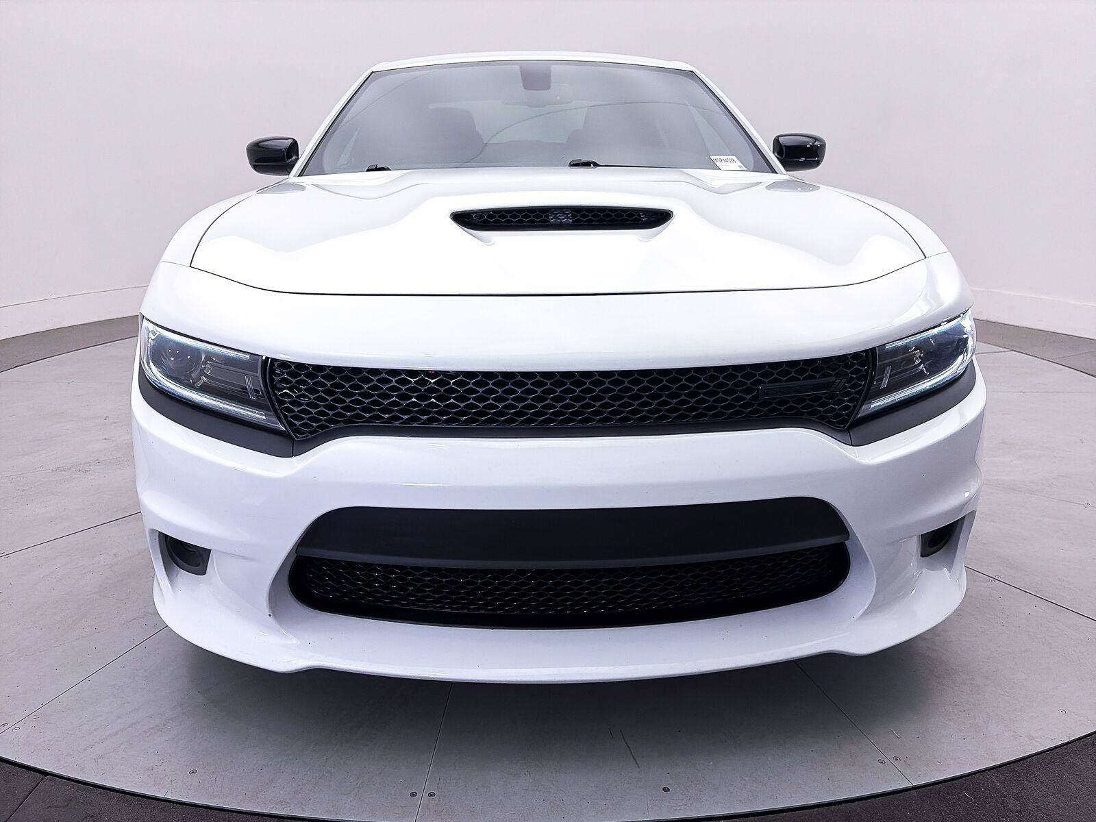 Used 2022 Dodge Charger R/T w/ Plus Group RWD image 12