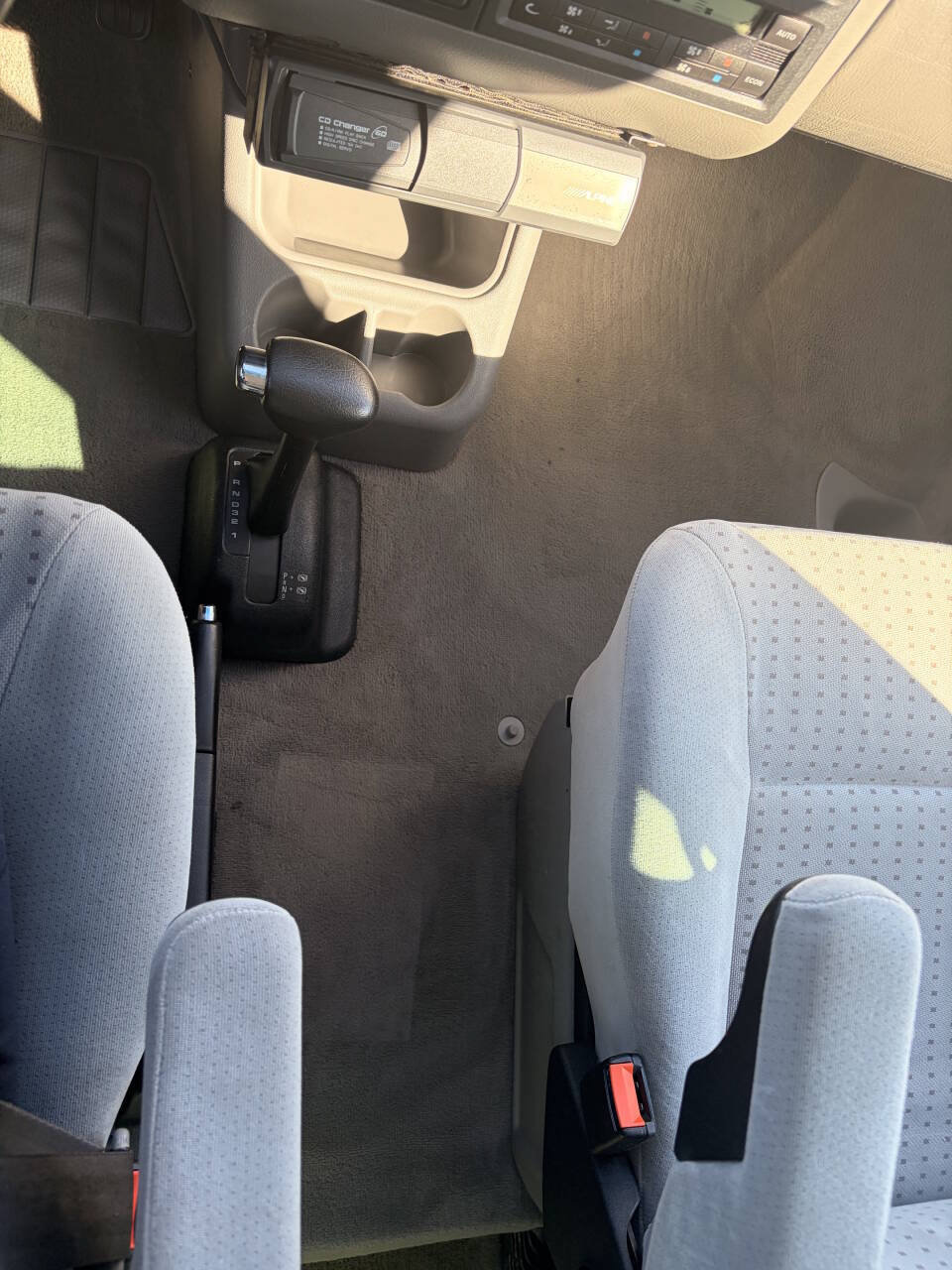 Used 2001 Volkswagen Eurovan FWD image 27