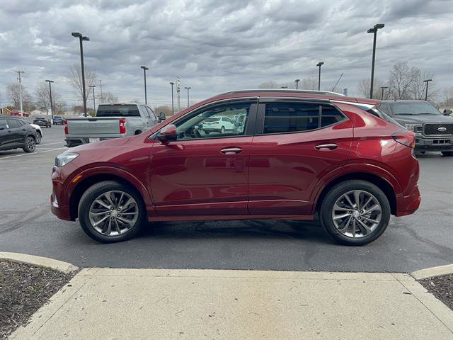 Used 2023 Buick Encore GX Select w/ Sport Touring Package FWD image 4