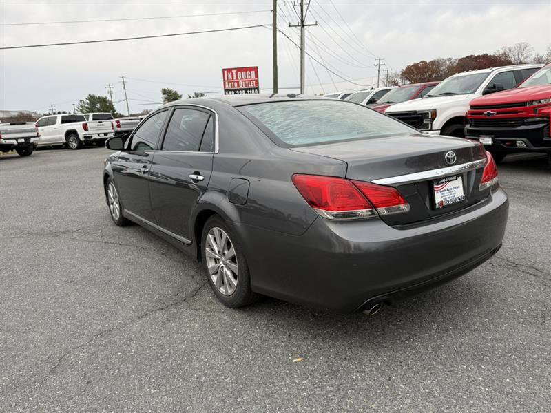 Used 2011 Toyota Avalon Limited FWD image 7
