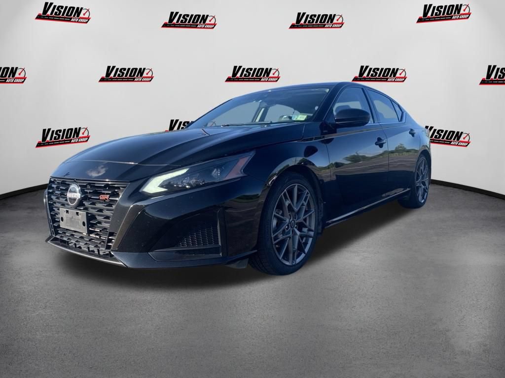 Used 2023 Nissan Altima 2.0 SR