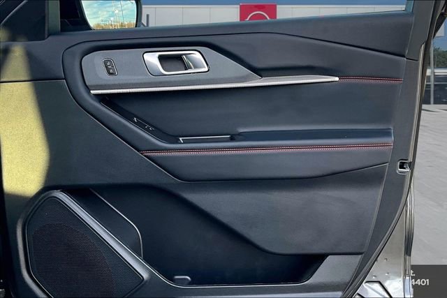 Used 2026 Ford Explorer ST-Line image 25