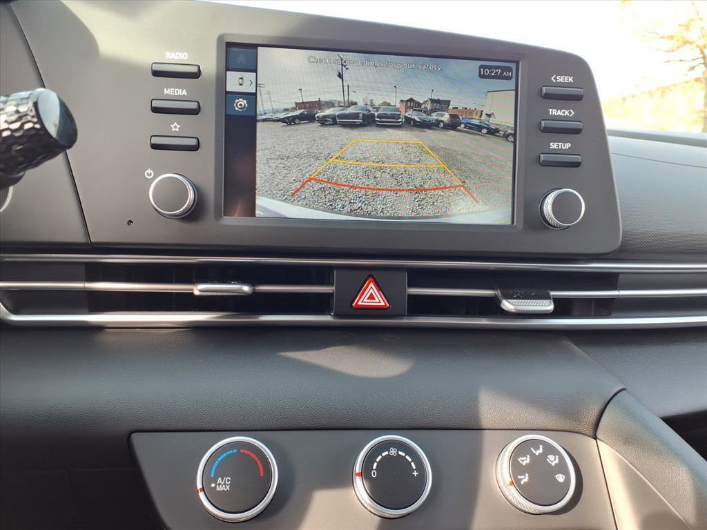 New 2026 Hyundai Elantra SE image 9