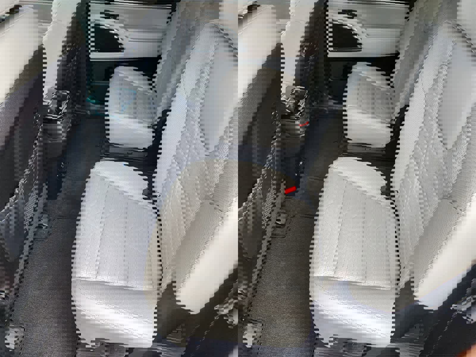 Certified 2022 Kia Telluride SX w/ SX Prestige Package image 29