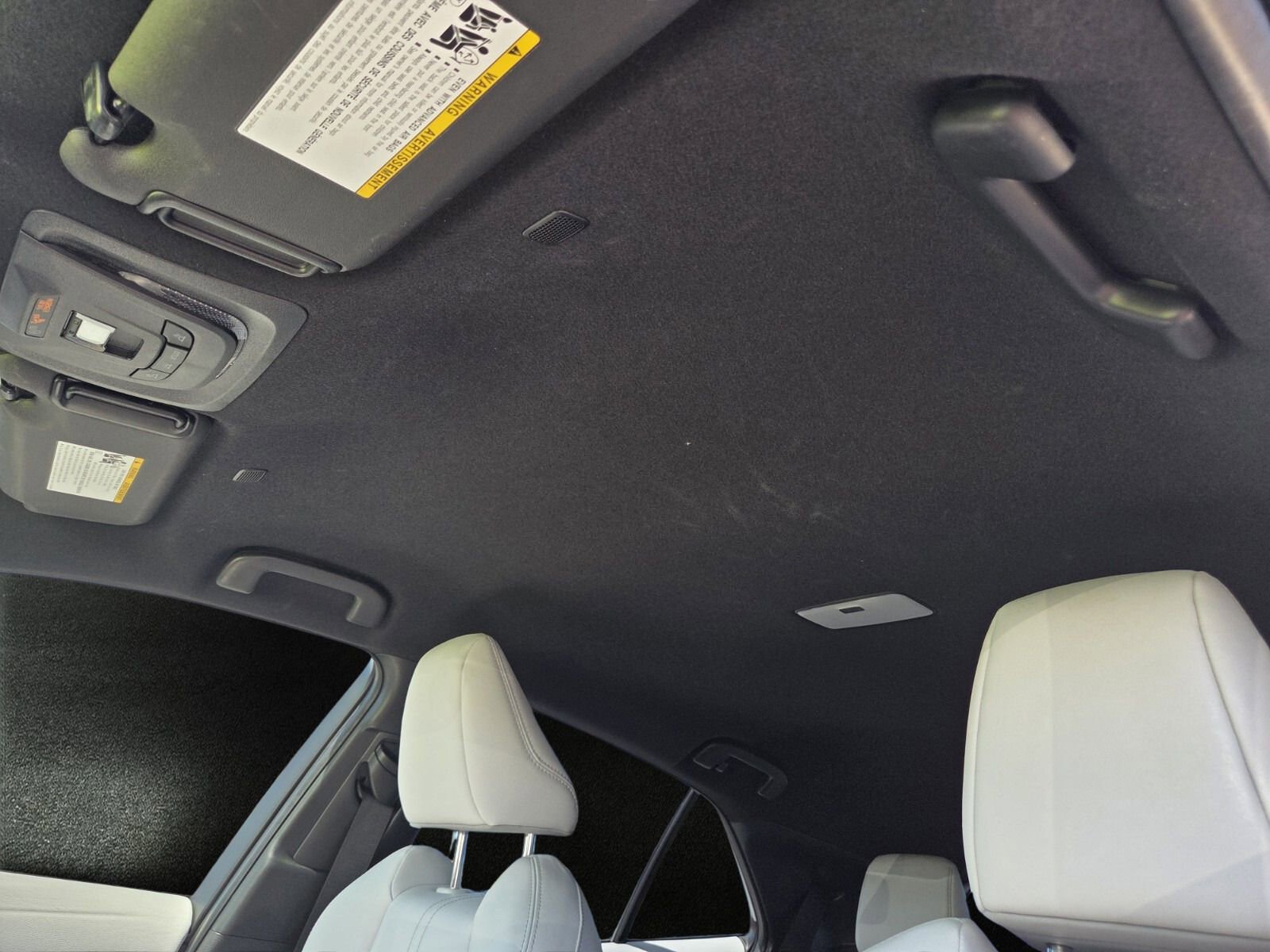 Used 2024 Toyota Corolla XSE image 8