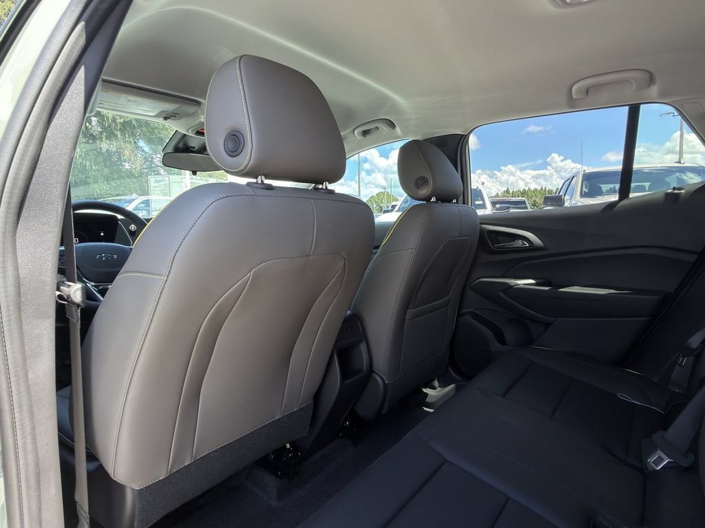 New 2026 Chevrolet Trax ACTIV w/ Driver Confidence Package FWD image 15