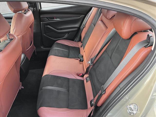 Used 2024 MAZDA MAZDA3 s image 18