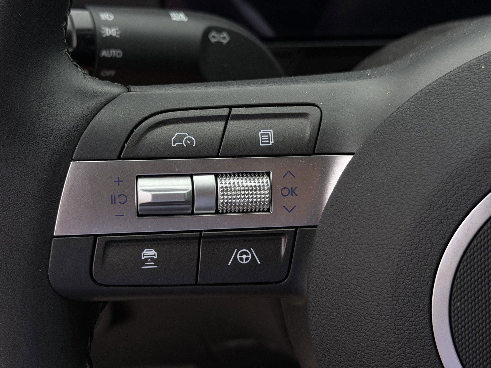 Used 2026 Hyundai Kona SEL Sport FWD image 16