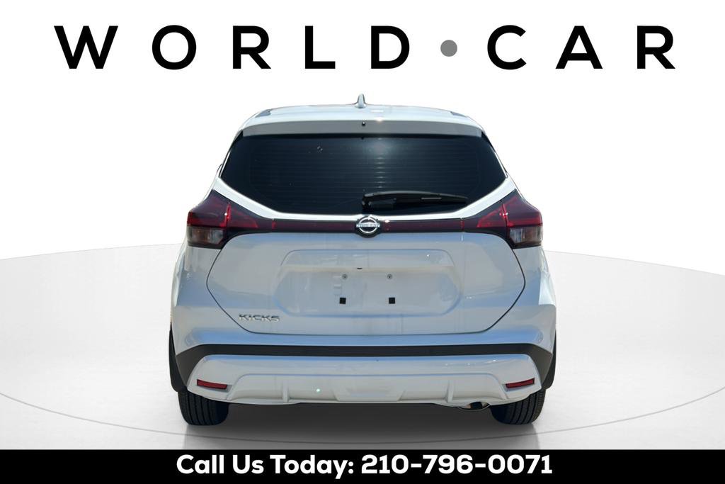 Certified 2025 Nissan Kicks Play S FWD image 6