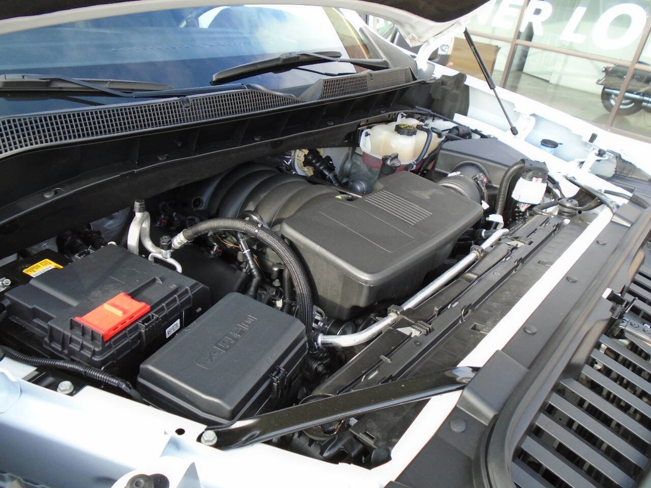 Used 2025 Chevrolet Silverado 1500 LT RWD image 18