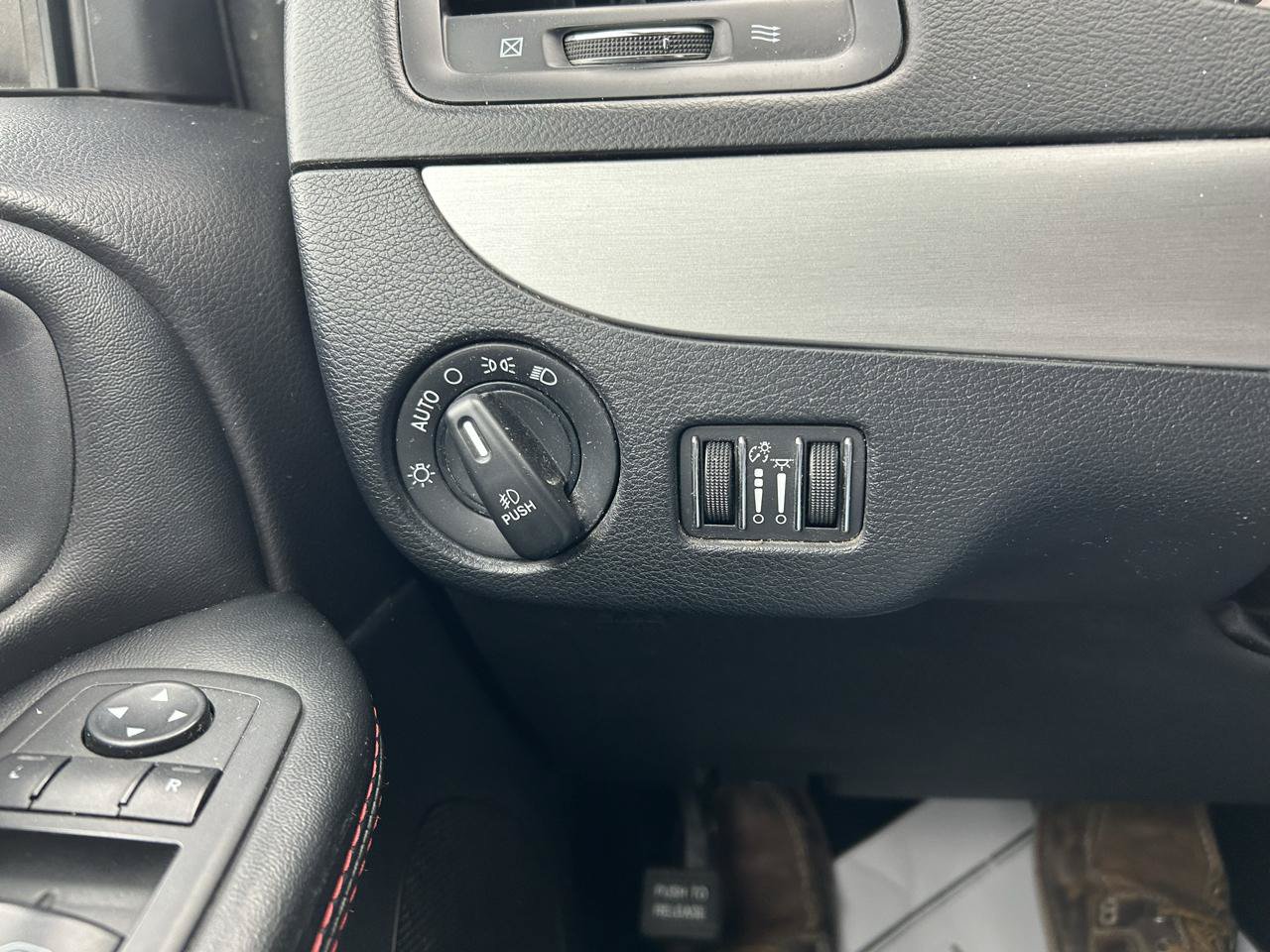 Used 2019 Dodge Grand Caravan GT FWD image 24