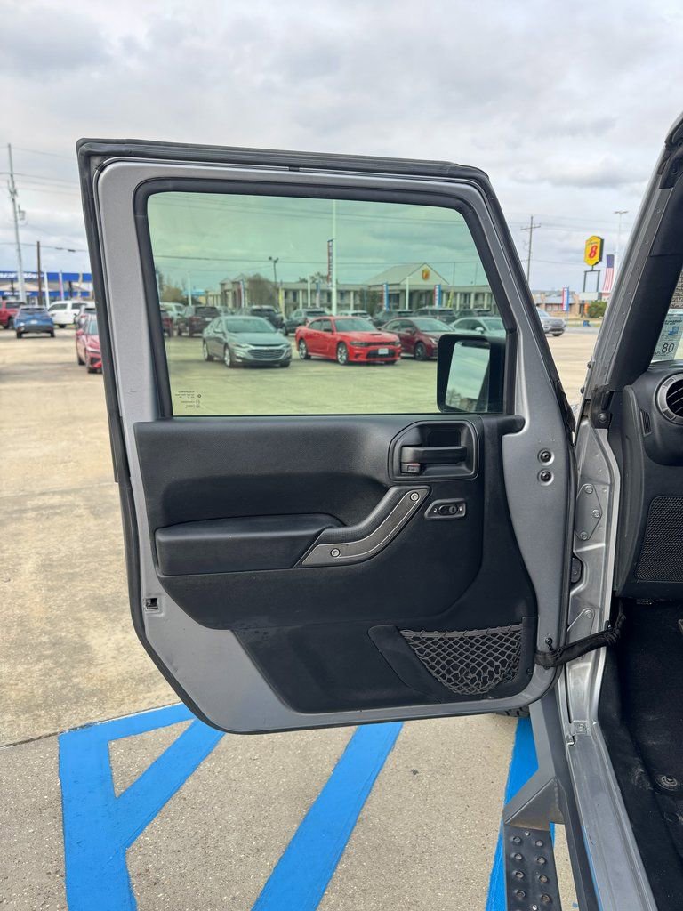 Used 2017 Jeep Wrangler Unlimited Sport w/ Quick Order Package 24S image 8