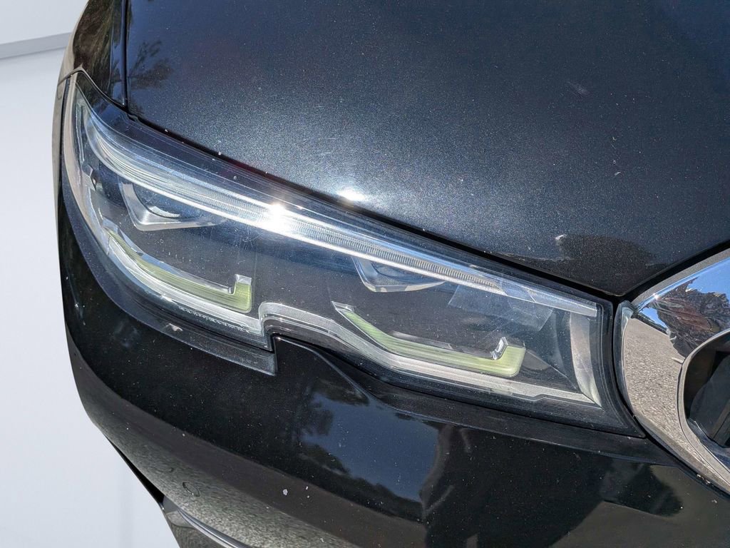 Used 2020 BMW 330i xDrive Sedan w/ Convenience Package image 9